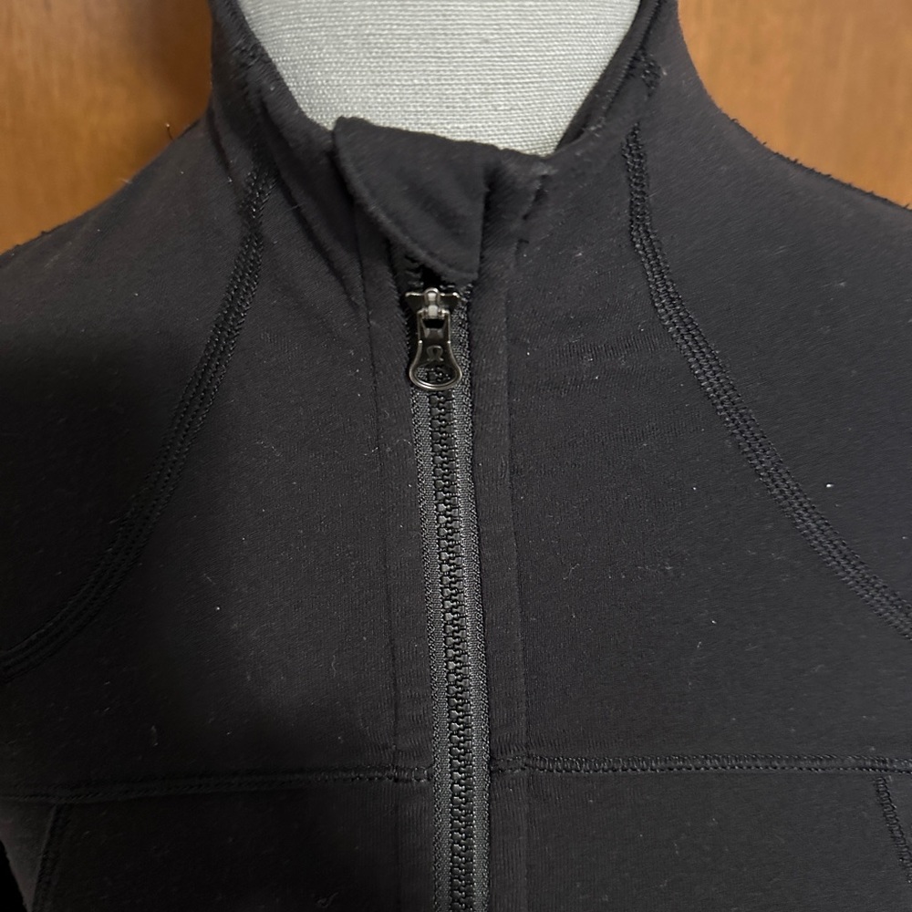 Lululemon define quarter zip